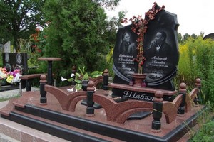 Памятник комбинированный на двоих